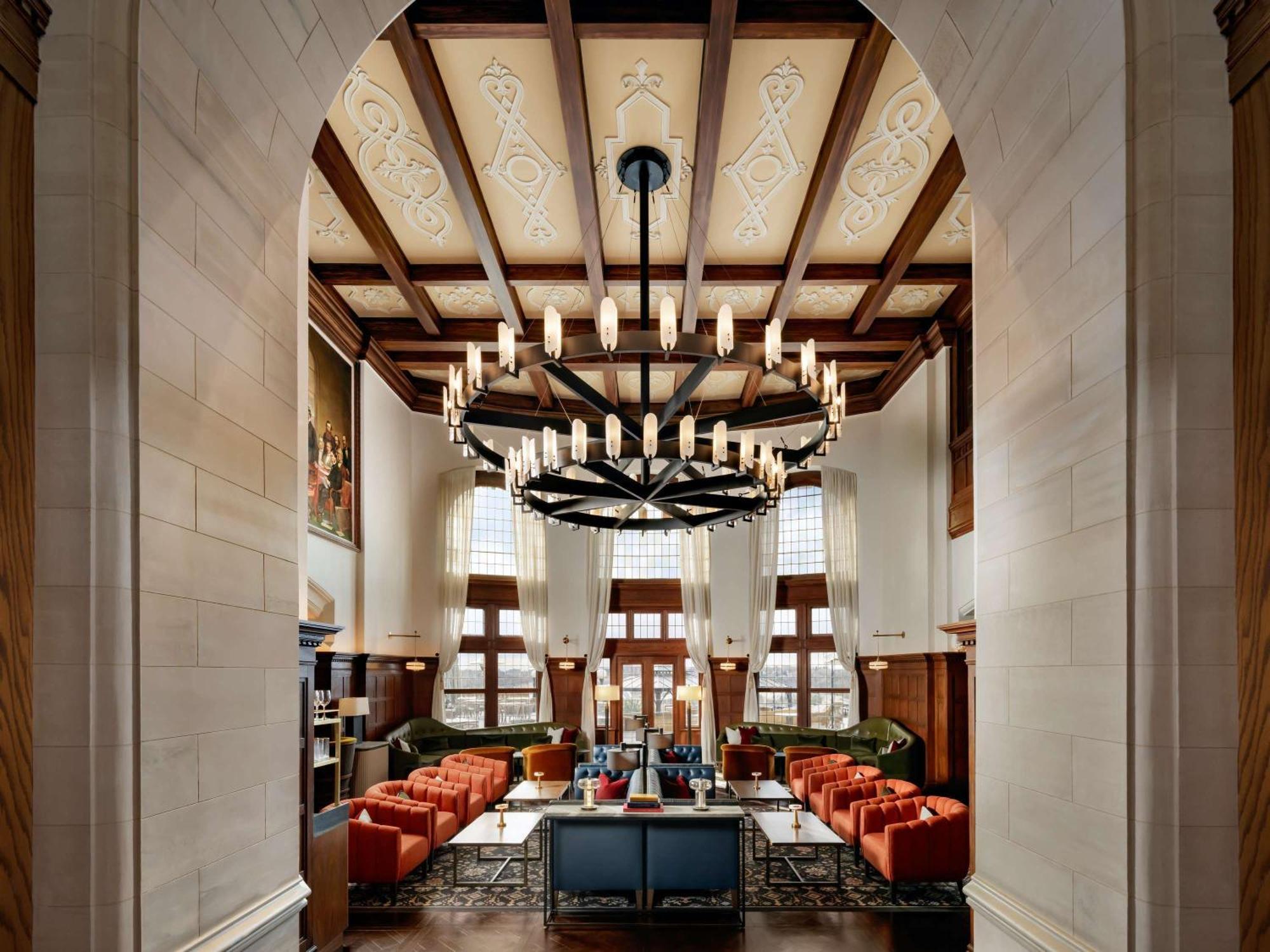Fairmont Hotel Macdonald Едмънтън Екстериор снимка