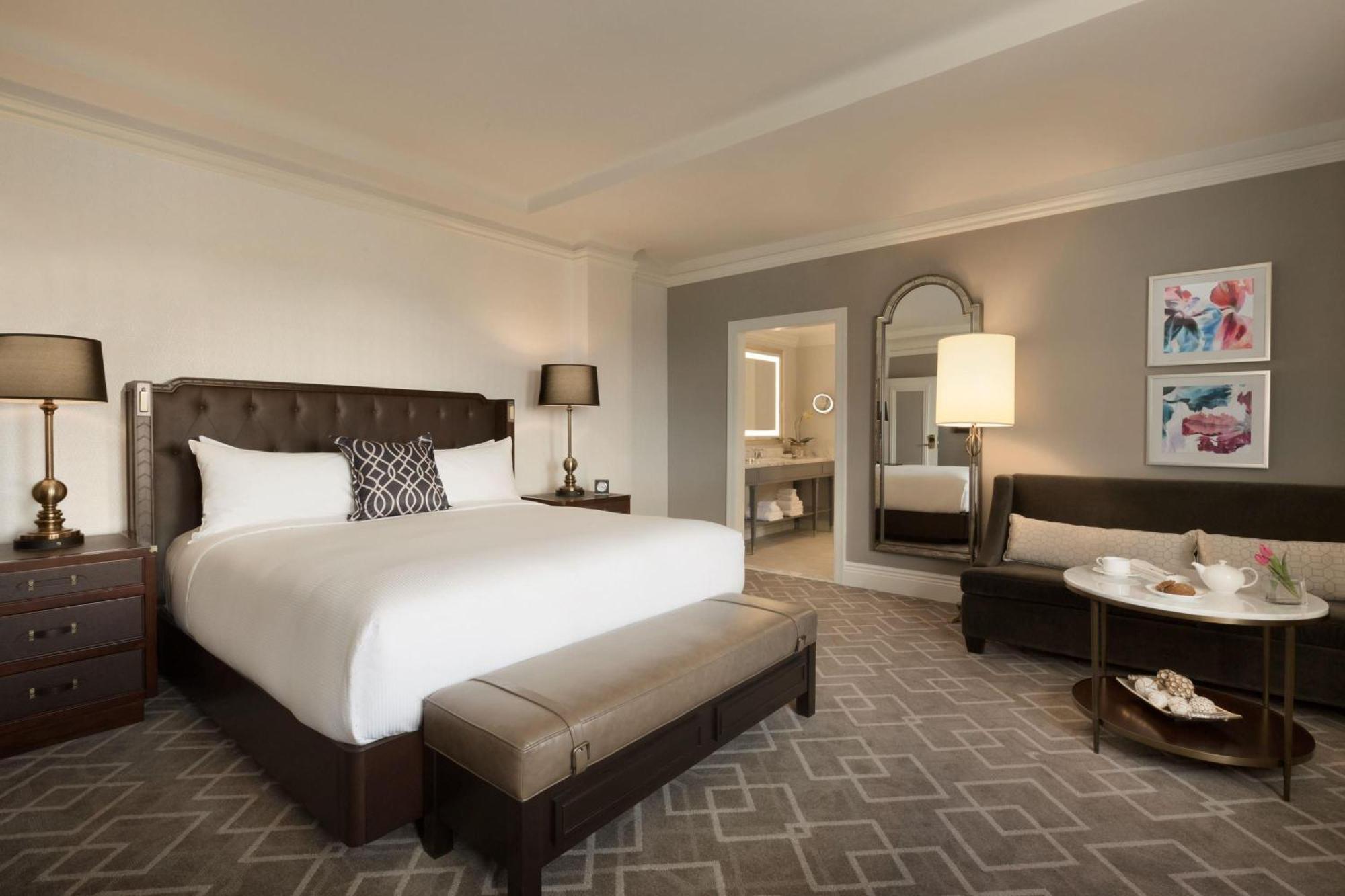 Fairmont Hotel Macdonald Едмънтън Екстериор снимка