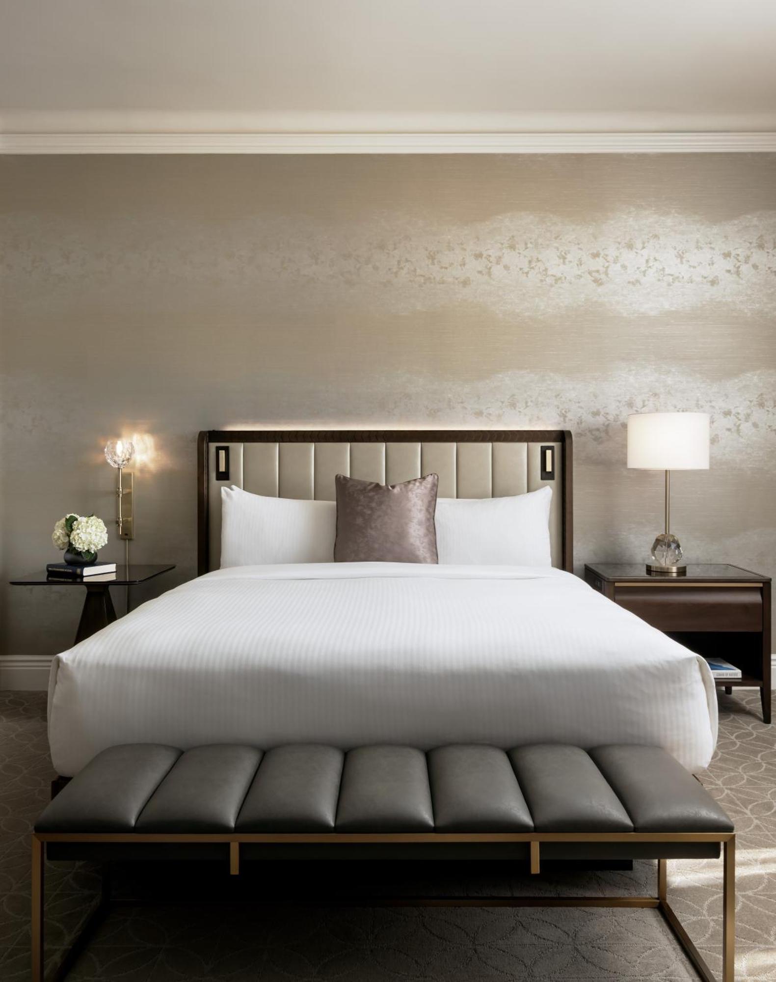Fairmont Hotel Macdonald Едмънтън Екстериор снимка
